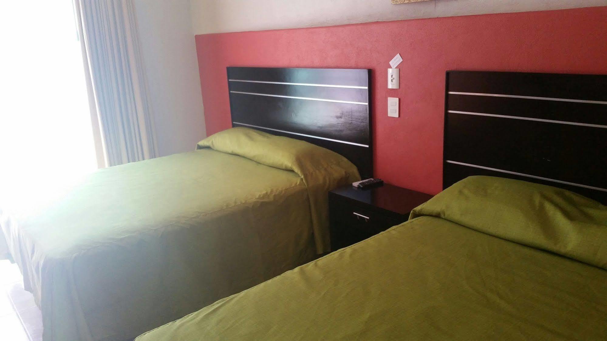 Hotel Y Suites Los Encantos Sayulita Zewnętrze zdjęcie
